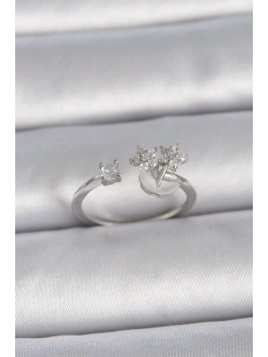 Pirinç Gümüş Renk Ayarlanabilir Zirkon Taşlı Yıldız Model Kadın Yüzük