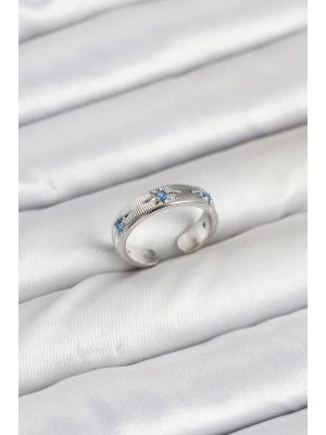 Pirinç Gümüş Renk Mavi Zirkon Taşlı Kutup Yıldızı Model Kadın Yüzük