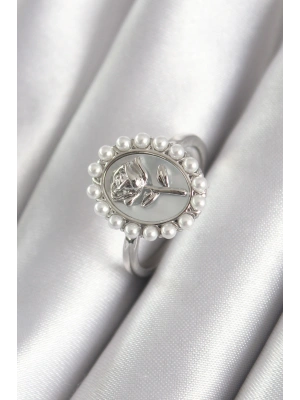 Pirinç Gümüş Renk Portre Gül Model İnci Detay Kadın Yüzük