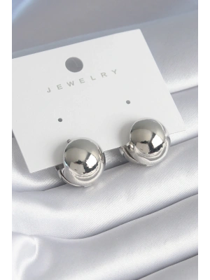 Pirinç Gümüş Renk Top Model Kadın Küpe