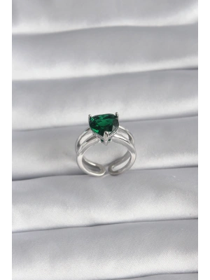 Pirinç Gümüş Renk Yeşil Zirkon Taşlı Tek Taş Model Kadın Yüzük