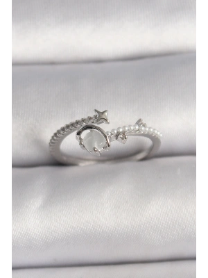 Pirinç Gümüş Renk Zirkon Taşlı Beyaz Mineli Yıldız Detay Ayarlanabilir Kadın Yüzük