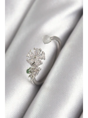 Pirinç Gümüş Renk Zirkon Taşlı Çiçek Model Kadın Yüzük