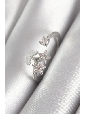 Pirinç Gümüş Renk Zirkon Taşlı Çiçek Model Kadın Yüzük