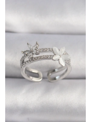 Pirinç Gümüş Renk Zirkon Taşlı Çiçek Model VIP Seri Kadın Yüzük