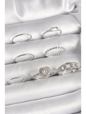 Pirinç Gümüş Renk Zirkon Taşlı Kalp Model Kadın Yüzük Kombini