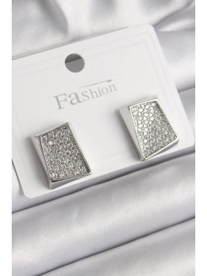 Pirinç Gümüş Renk Zirkon Taşlı Plaka Model Kadın Küpe