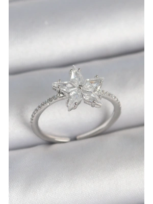 Pirinç Gümüş Renk Zirkon Taşlı Yıldız Model Ayarlanabilir Kadın Yüzük