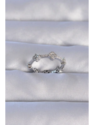 Pirinç Gümüş Renk Zirkon Taşlı Yonca Model Ayarlanabilir Yüzük