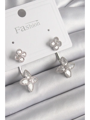 Pirinç Gümüş Renk Zirkon Taşlı Yonca Model Kadın Küpe