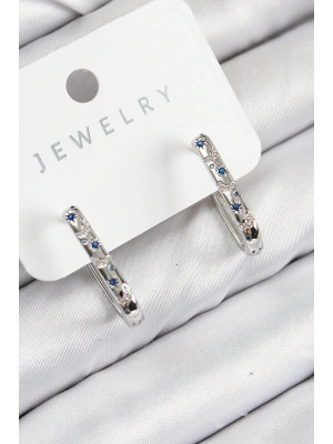 Pirinç Zirkon Taşlı Çiçek Desenli Model Gümüş Renk Kadın Küpe