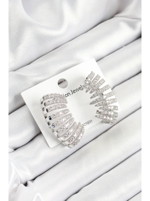 Pirinç Zirkon Taşlı Çoklu Görünümlü Model Gümüş Renk Kadın Küpe