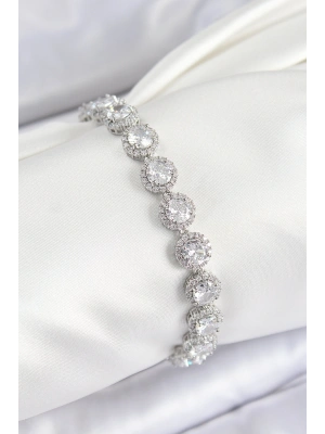 Pirinç Zirkon Taşlı Daire Baget Model Gümüş Renk VIP Seri Kadın Bileklik