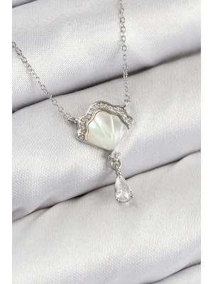 Pirinç Zirkon Taşlı İstiridye Model Gümüş Renk Kadın Kolye