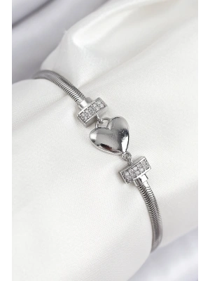 Pirinç Zirkon Taşlı Kalp Model Gümüş Renk Kadın Bileklik