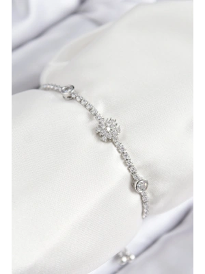 Pirinç Zirkon Taşlı Kar Tanesi Model Gümüş Renk Asansörlü Kadın Bileklik