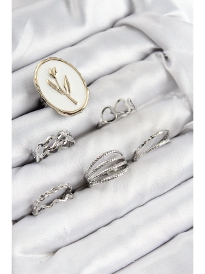 Pirinç Zirkon Taşlı Lale Model Gümüş Renk Kadın Yüzük Kombin Set