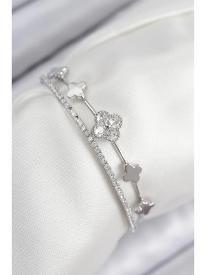 Pirinç Zirkon Taşlı Yonca Model Gümüş Renk Kadın Bileklik