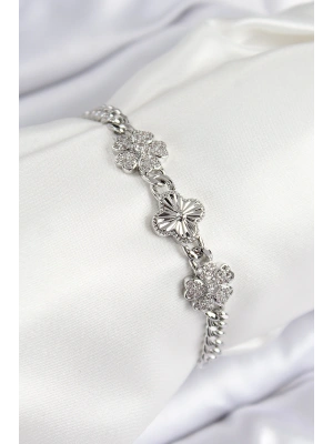 Pirinç Zirkon Taşlı Yonca Model Gümüş Renk Kadın Bileklik