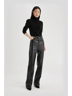 Regular Fit Yumuşak Dokulu Balıkçı Yaka Basic Düz Triko Kazak