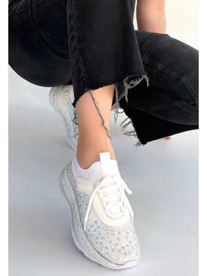 Rimay Beyaz Cilt Boncuk İşlemeli Spor Ayakkabı