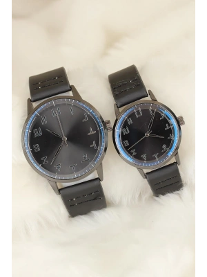 Siyah Deri Kordonlu Füme Renk Metal Kasa Sevgili Saatleri