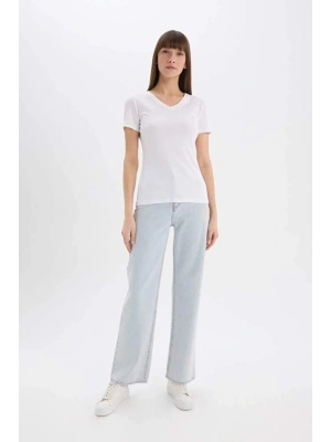 Slim Fit Dar Kesim V Yaka Ribana Basic Düz Kısa Kollu Beyaz Tişört