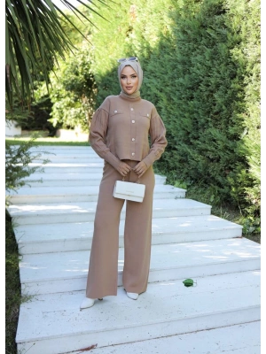 Taş düğmeli ikili triko takım vizon