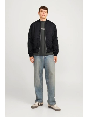 Erkek Siyah Bomber Mont – Fermuarlı, Cepli, Kapitone Astarlı Rahat Günlük Ceket Bahar & Kış Kullanıma Uygun - Siyah