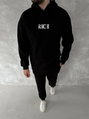 Uzun Kol Kapüşonlu Göğüs Baskılı SweatShirt - Siyah