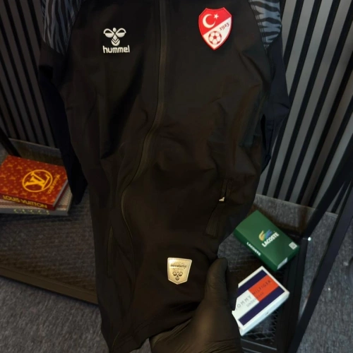 Hummel Kamp (Ders) Eşofman Üst - Siyah