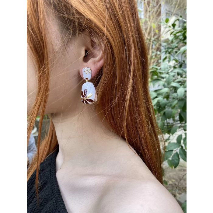 İTHAL LUX BEYAZ KAHVE ÇİÇEK FİGÜRLÜ KÜPE