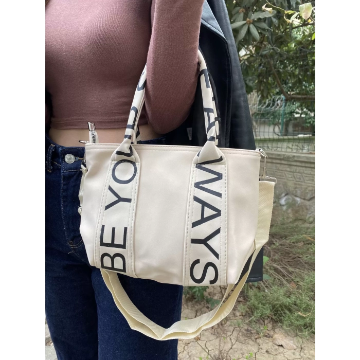 YAZI DETAY TASARIM ÇANTA