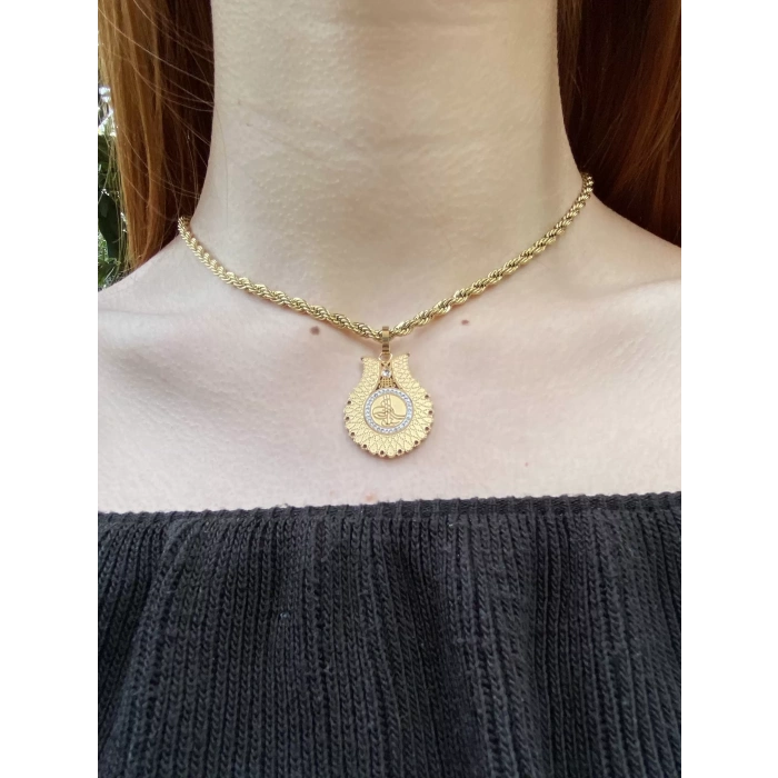 ÇELİK ALTIN RENK TUĞRA FİGÜRLÜ KOLYE