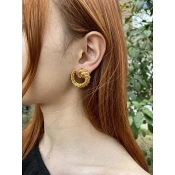 ÇELİK ALTIN RENK VAV KÜPE