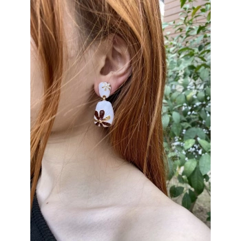 İTHAL LUX BEYAZ KAHVE ÇİÇEK FİGÜRLÜ KÜPE