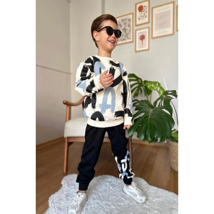 Harf Desenli Siyah Renk Erkek Çocuk Eşofman Takım