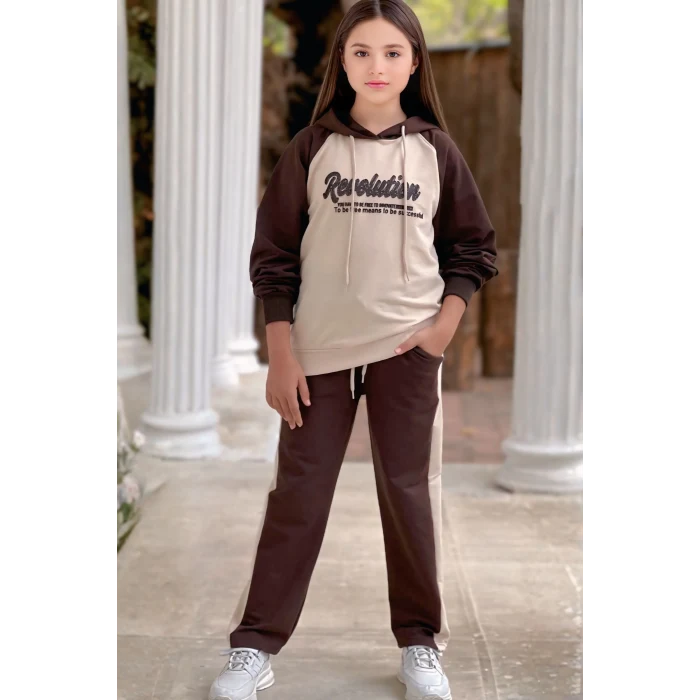Yazı Desenli Kapşonlu Kahverengi Renk Kız Çocuk Takım