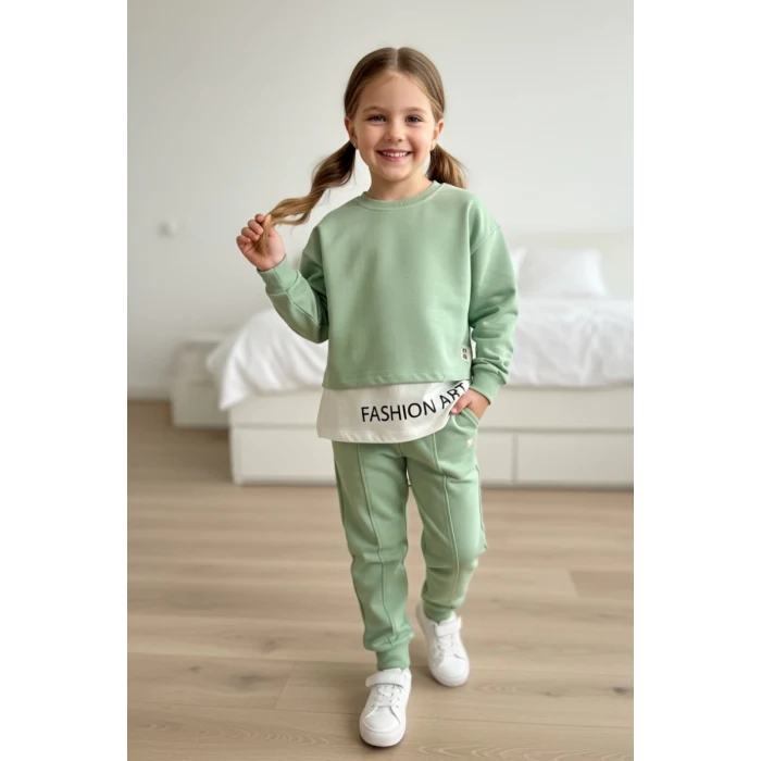 Yazı Detaylı Tarz Yeşil Renk Kız Çocuk Takım