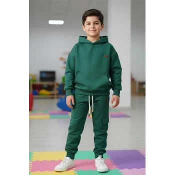 Kapüşonlu ve Kanguru Cepli Yeşil Renk Erkek Çocuk Eşofman Takım