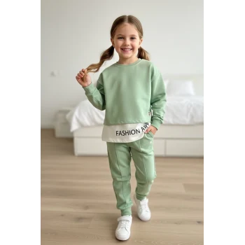 Yazı Detaylı Tarz Yeşil Renk Kız Çocuk Takım