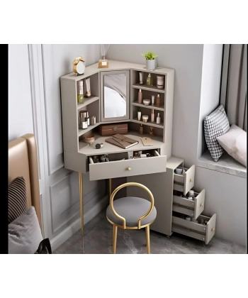 Sana Köşe Makyaj Takımı