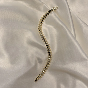 Gold Rengi Zirkon Taş Detaylı Çivi Model Bileklik