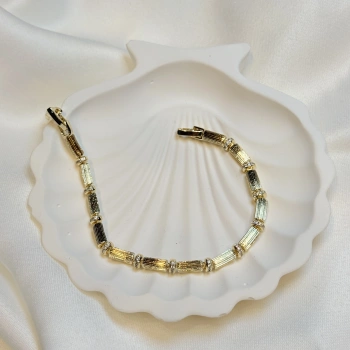 Gold İnce Dikdörtgen Zirkon Taşlı Kadın Bileklik