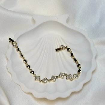 Gold Rengi Yonca Model Kalp Figürlü Bileklik