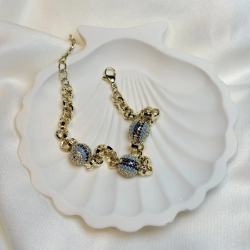 Zirkon Taş Detaylı Üç Göz Figürlü Halkalı Zincir Kadın Bileklik