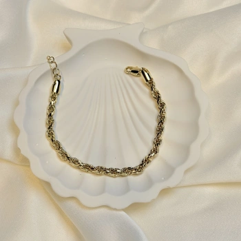 Gold Rengi Orta Boy Burgu Kadın Bileklik