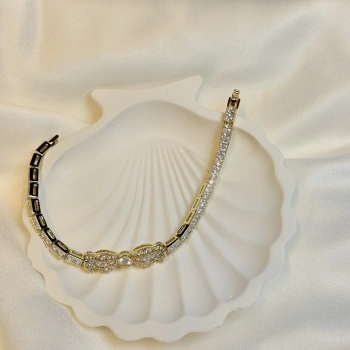 Gold Rengi Zirkon Taşlı Kurdele Model XP Kadın Bileklik