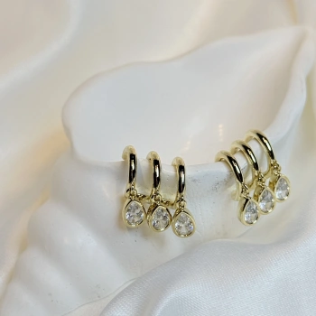 Gold Rengi 3lü Görünümlü Damla Taş Sallantılı XP Kadın Küpe