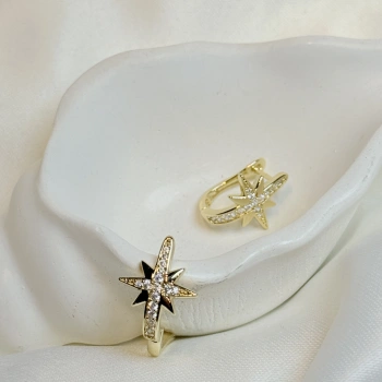 Gold Rengi Zirkon Taşlı Kuzey Yıldız Model CM küpe